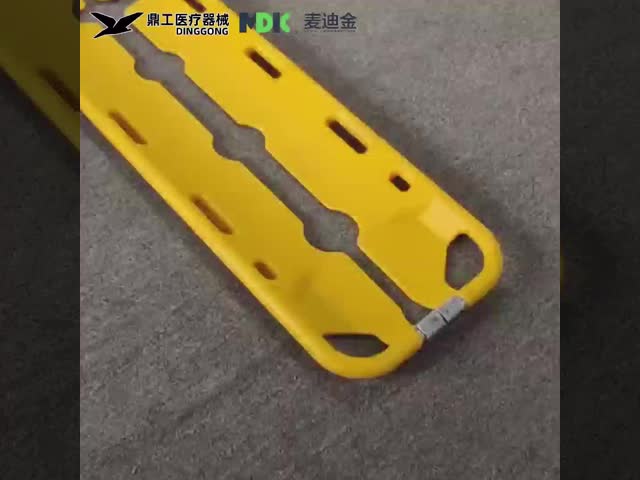 Foldable First Aid Plastic Scoop Stretcher X Ray Detachable Three Gears