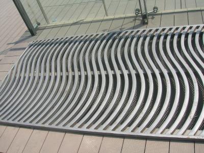 China Steel Structure Deck Water Rain Drain Ditch Ditch Steel Bar Gate Grid for sale