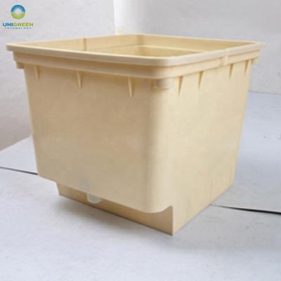 China Eco-friendly Food Grade PP Hydroponic Dutch Bucket Growing Greenhouse System For Sale for sale