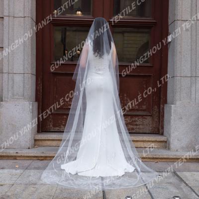 China Yanzi 2022 exclusive design flower wedding veil pearl edge 3 meters veil wedding bridal location shooting wedding bridal veil for sale