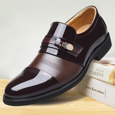 China 2022 Soft-Unique Wear-Resistant Shoes Custom Made Slip-On Leather Stylish Shoes OEM Logo Formal Shoes Plus Size Deodorization Wear-Resistant Shoes For Men for sale