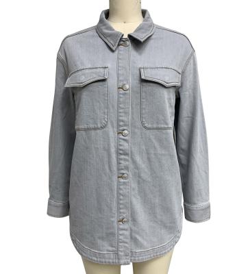 China Oversized Fit Denim Shirt voor een ontspannen en moeiteloze stijl Te koop