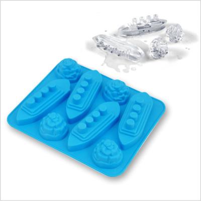 China DUMO Viable Silicone Ice Cube Trays Board Iceberg Shaped Carving Titanic Shaped Silicone Molds Ice Mold for sale