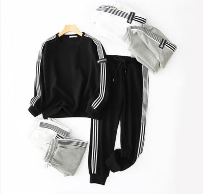 China Best Price Gray Black Women White QUICK DRY Top Quality Autumn Sets Tracksuit Women Sets for sale