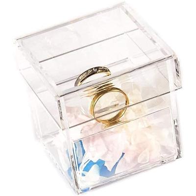 China Modern Customized Acrylic Clear Ring Holder Crystal Jewelry Ring Box For Gifts Wedding Without Flowers (Clear) for sale