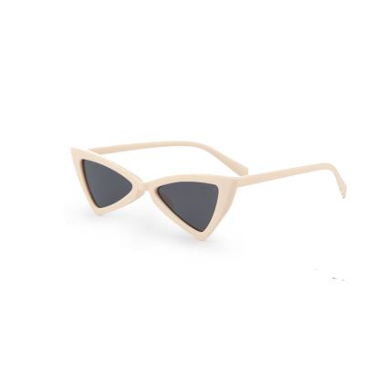 China Cat Eye 2021 Latest Hot Selling Wholesale Sunglasses New Fashion Sunglasses Cat Eye Sunglasses for sale