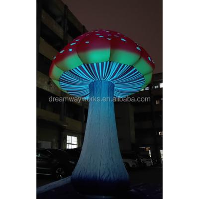 China Oxford Cloth 4m Giant Inflatable Mushroom , Decoration Inflatable Mushrooms For Music Festival for sale