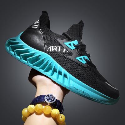 China 2022 Fashion Trend New Design Fashionable Anti Slip Breathable Men's Casual Walking Shoes for sale