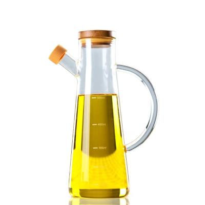 China Hot Selling Household Products 0.5L-1L Kitchen Glass Oil Dispenser Olive Oil Dispenser for sale