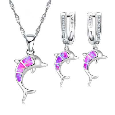 China Environmentally friendly European and American fashion dolphin set five color necklace earrings three piece set jewelry for sale