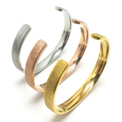 China Environmental friendly high quality gold plated luxury minimalist large cuff bracelets and bangles jewelry women cuff bangle bracelet for sale