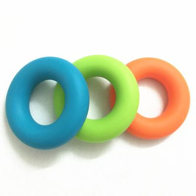 China Colorful Silicone Resistance Strength Trainer Exerciser Silicone Hand Grip Ring 70mm*18mm for sale