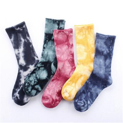 China Antibacterial Warm Loose Tie Dye Tube Sock Cotton Hip Hop Street Men's Sale Couples Casual Socks for sale