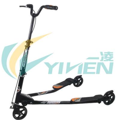 China Hot Selling PU 3 Wheel Wave Scooter for sale