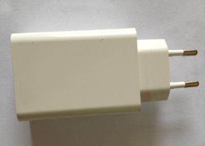 China Portable Travel Power Adapters With Two USB 5V 1A / 5V 2.1A Wide Input Voltage for sale