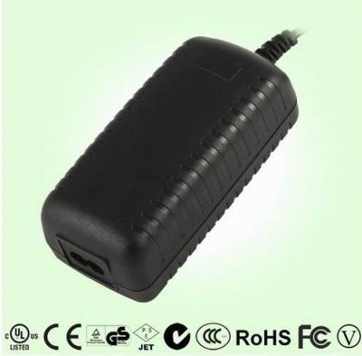 China 15W Universal Laptop Power Adapters ， 6P / NP with Optional LED indicator for sale