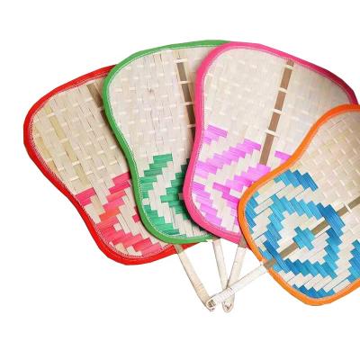 China 2021 Custom Cheap Chinese Factory Eco-friendly Rattan Hand Fan Palmette Weaving Straw Handwoven Colorful Natural Fiber Bamboo Hand Fan for sale