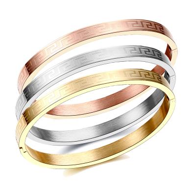 China FASHIONABLE Women's Bracelet Bangle Stainless Steel Bracelet Oval Jewelry 7.5inches for sale