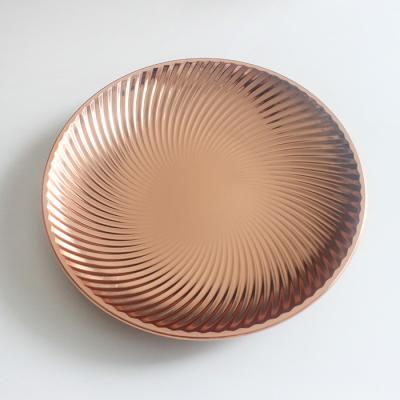 China Wholesale Disposable 12 Inch Various Widely Used Wedding Plastic Gold Dishes Round Charger Dishes for sale