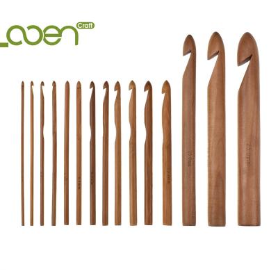 China Durable Multi-Size Wooden Knitting Needles Crochet Hook Set for DIY Lovers Chat Weaving and Knitting for sale