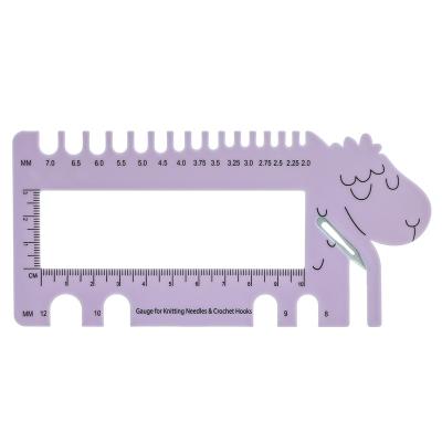 China New Arrival Plastic Purple Plastic Knitting Accessories Knitting Needle Measure Sweater Sewing Measuring Ruler and Crochet Hook for sale