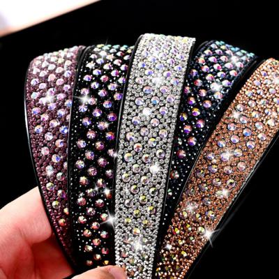 China The durable non-slip headdress of full rhinestone Crystal Headband 2021 European and American wholesale style light luxury headband women with teeth for sale