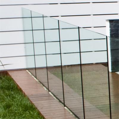 China Frameless Deck Railing Glass Systems 10mm Transparent Tempered for sale