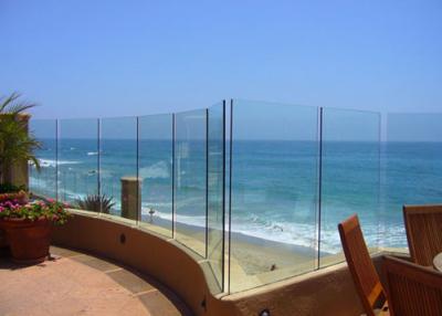 China Seaside Outdoor Glass Panel Railings , Toughened Glass Deck Railing 12mm for sale