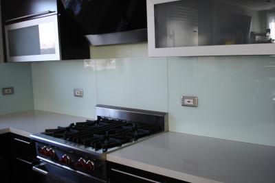 China Painted Glass Kitchen Backsplash , Seamless Glass Backsplash for sale