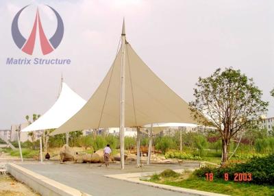 China Wind Resistant Triangle Shade Canopy , Safety Swimming Pool Shade Canopy 1000g / M2 Weight for sale