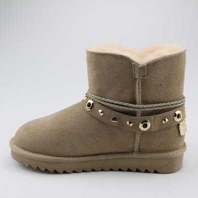 China Lightweight easy pull-on entry sheepskin boots with metal star to decorate for sale