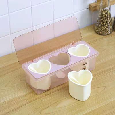 China Wholesale Disposable Plastic Compartment Condiment Holder Cooled Spice 3 Containers Kitchen Seasoning Box for sale