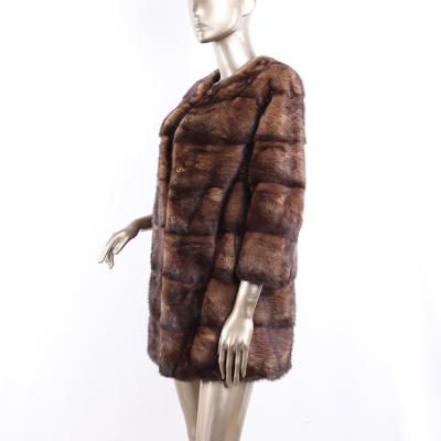 China Anti-wrinkle Fashion Dyed Color Women Fur Coat Luxury Round Collar Real Mink Fur Coat for sale