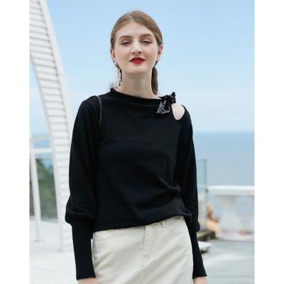 China Korean Urban Winter Autumn New Solid Color Breathable Round Neck Loose Sweater Off The Shoulder Black Woolen Knitted Women's Sweaters for sale