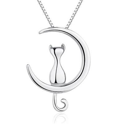 China Newest Brass Onier Crescent Moon Pendant Necklace With Tasty Half Moon Cat Silver Necklace Jewelry Necklaces For Women for sale