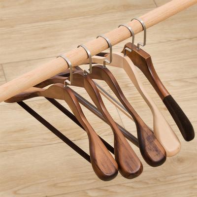 China Wholesale Custom Made Wide Garment Cloth Cloth Shoulder Rack Wooden Rack Hanger Eco-friendly Suit Material Wood Hangers for sale