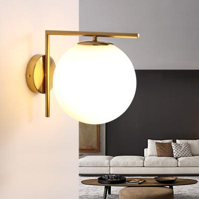 China EUROPEAN modern gold color glass and iron material wall sconce lamp for sale