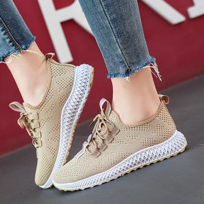 China Fashion Trend All-match Women's Fashion Fall 2021 New Flight Woven Mesh Shoes, Ladies White Shoes, Sneakers, Net Celebrity Fashion Sports Shoes for sale