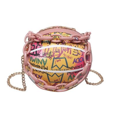 China Simple and cool fashionable style women's style handbag shoulder bag high quality western ball bag simple and fresh chain bag for sale