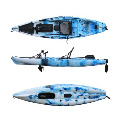 Cina Custom color and logo of china best design PE(HDPE or LLDPE) kayak low price spinning kayak colorful spinning design fishing kayak in vendita