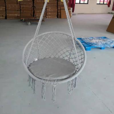 China EUROPEAN Patio Hammock Chair Hanging Macrame Swing With Cushion for sale