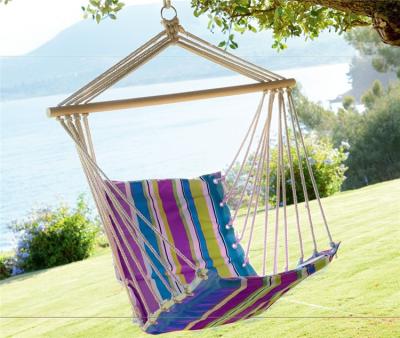 China Good Quality Modern Outdoor Quilted Colorful Portable Hammock Swing Cheap Chair With Wooden Bar for sale