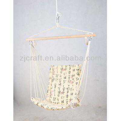 China Modern Quilted Hanging Hammock Chairs With Sponge for sale