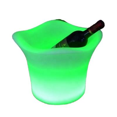 China Sustainable Light Up Ice Cooler Box Plastic Led Ice Bucket for sale