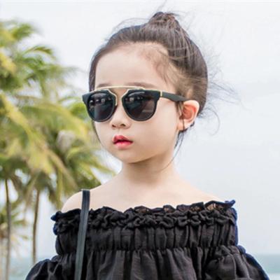 China Hot Lunette Soleil Femme GD15602 Parasols Boy Girl Sun Glass Baby Child Glasses Kids Sunglasses 2020s Fashion Sunglasses 3-8 New for sale