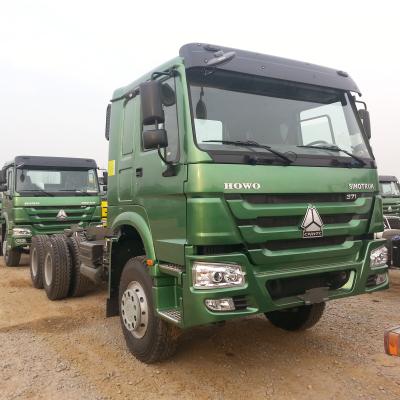 China Hot Selling 337 Hp Sinotruk Howo FAW Shacman 10 Wheels 6*4 Box Cargo Truck 6800*2486*3668 for sale