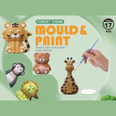 China Sweet Forest Animals Set DIY Gift Easter Painting Ceramic Painting Kit With Magnet for sale