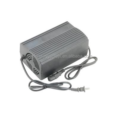 China Powerful Electric Scooter Battery Charger 48V 60V 72V Electric Fast Charger Te koop