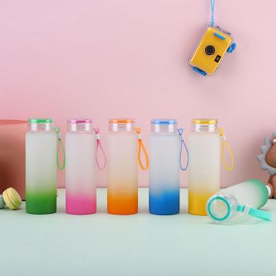 China 17oz 500ml Colorful Sublimation DIY Glass Rainbow Colored Water Bottle 500ml Stocked Water Drinkware Gradient Color for sale