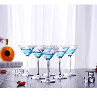 China Custom Clear Unique Shaped Cocktail Glass Cup Martini Cocktail Glass Optical Mixing Glass for sale